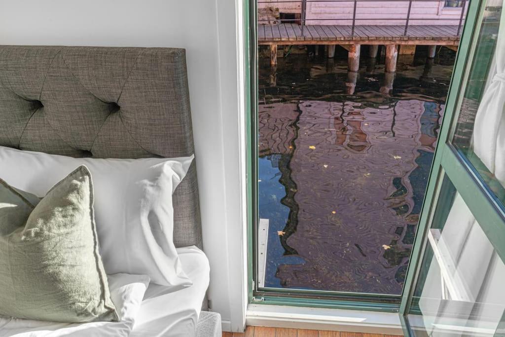 Ocean-View Haven: Take A Swim From Your Window! Bergen Eksteriør bilde